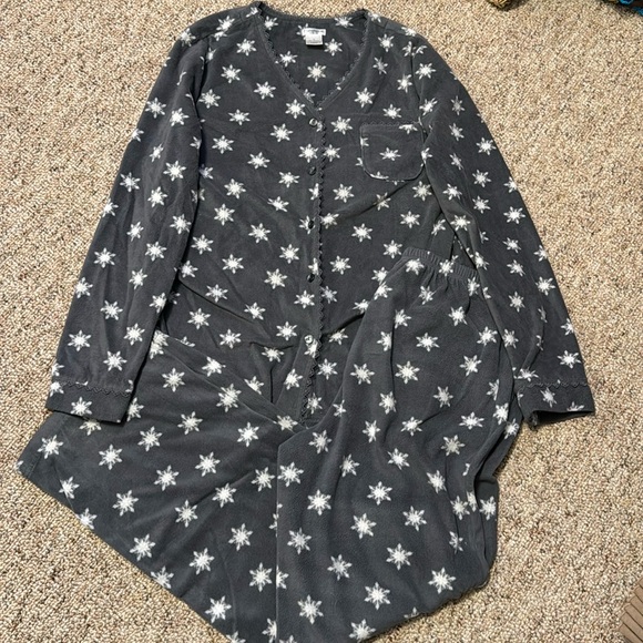 croft & barrow Other - Croft & Barrow Snowflake fleece pajama long sleeve set